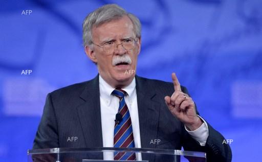 Washington Examiner: Николас Мадуро се страхува, че заповед за арест на Хуан Гуайдо ще бъде отхвърлена