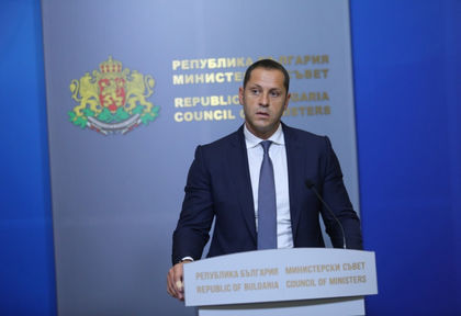 Става интересно – организации по пътна безопасност подкрепиха Александър Манолев за министър на транспорта