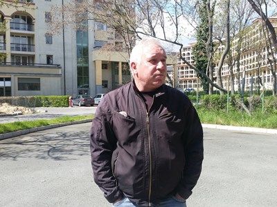 Шестима са евакуирани от хотела над запаления ресторант