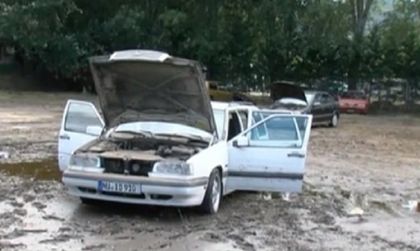 Българи бедстват в гръцки къмпинги след пороите