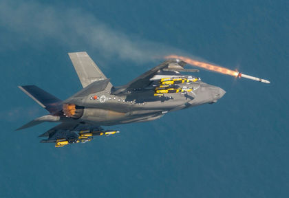 Суперизтребителите F-35 спрени от полети по цял свят по препоръка на Пентагона