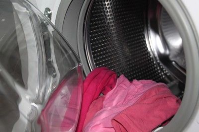 Америка иска изтегляне от пазара на 2,8 милиона перални машини „Самсунг“