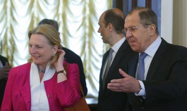 Виена към Москва: Недопустима намеса във вътрешните работи