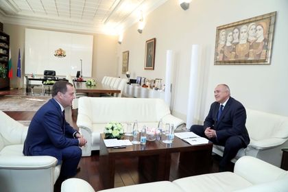 Премиерите Бойко Борисов и Дмитрий Медведев ще открият Българо-руски бизнес форум в областта на туризма