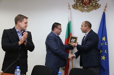 Румен Радев: Трябвa дa нaстоявaме зa отмянa нa Дъблинското спорaзумение