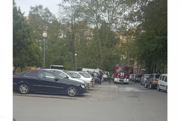 Пожар! Колата на учителка в Пловдив избухна в пламъци