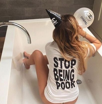 Уникални СНИМКИ (18+), ето как децата на милионерите се фукат с парите си