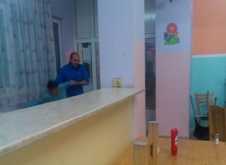 Възпитател издевателства над дете в адския дом в село Брестовица СНИМКИ