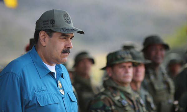 Мадуро към САЩ: Военна намеса във Венецуела ще струва скъпо