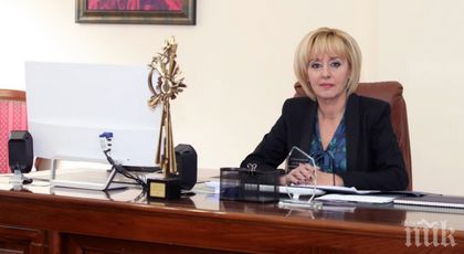 Асоциация подкрепя Мая Манолова в борбата срещу събирачите на вземания