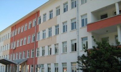 Медици протестираха заради критичното състояние на МБАЛ-Враца