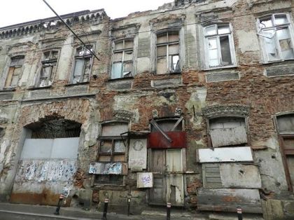 На това място Левски и Ботев изкарали заедно оня прословута люта зима – днес то е развалина