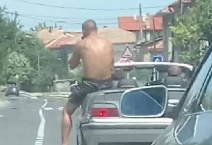 В Бургас се возят на ръба между живота и смъртта (СНИМКА)