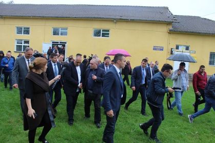 Бойко Борисов се срещна с тютюнопроизводители от Североизточна България