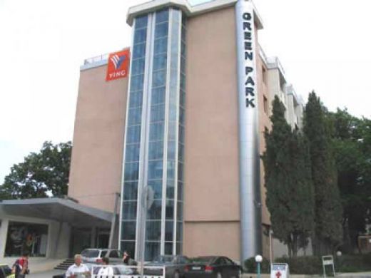 Заради дългове: Продават три хотела в Златни пясъци за 18 милиона!