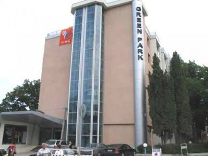 Заради дългове: Продават три хотела в Златни пясъци за 18 милиона!
