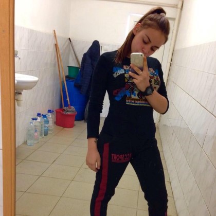 Полицията издирва 15-годишната Дарина Николаева Николова, която е в неизвестност от 2 март