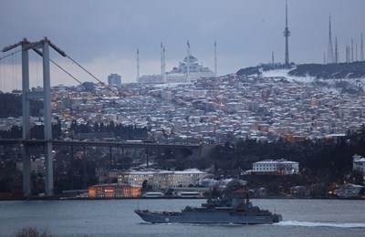 Не откриха изчезналата по време на буря в Анталия турска студентка