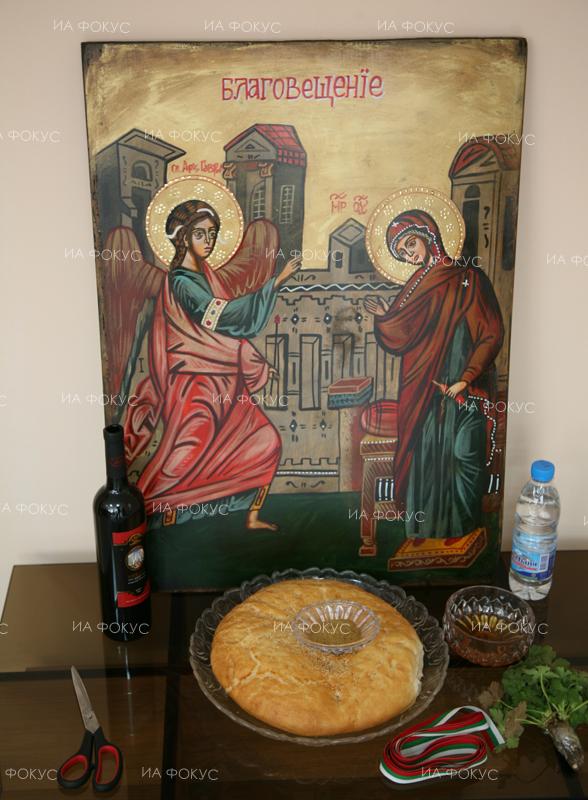 Пазарджик: Празнична литургия по повод Благовещение се отслужва в храмовете в града