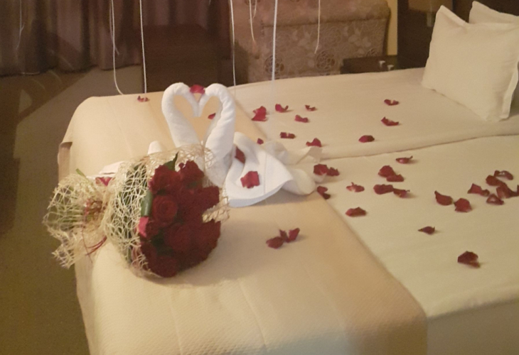 Ски сезонът в Банско започна с уникално предложение за брак (СНИМКИ)