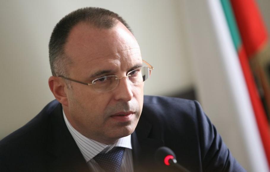 Министър Порожанов иска важна проверка във фонд „Земеделие“