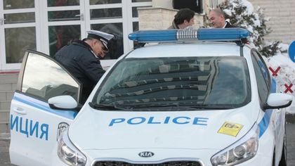 Пътна полиция и районните управления с нови автомобили, дават фишове на място