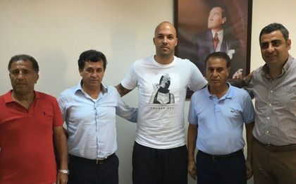Ники Михайлов се завърна в Мерсин