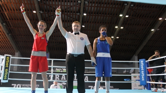 Станимира Петрова започна с убедителна победа на 