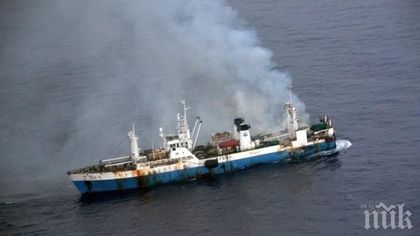 ОГНЕН АД! Турски кораб пламна в български води, загинал е моряк