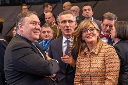 Външните министри на НАТО обсъдиха Западните Балкани, кризата в Украйна и ситуацията в Близкия изток и Северна Африка