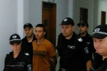 Остава ли 15-годишният Иван в ареста?