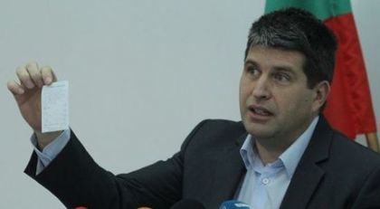 Говорителят на НАП обясни престъпници ли са хората с офшорни сметки
