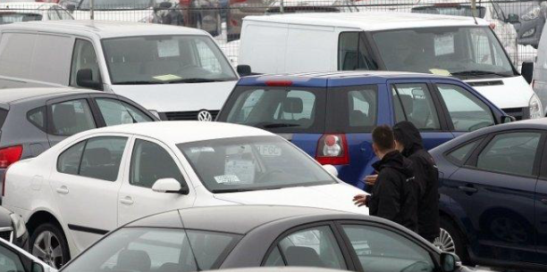 КРАЙ! АВТОКЪЩИТЕ В ДУПНИЦА ФАЛИРАТ! Македония спира вноса на коли над 10 години
