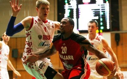 Американец с бг-паспорт подписа с руския Химки