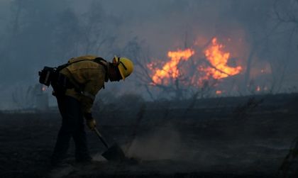Пожари в Калифорния взеха жертви