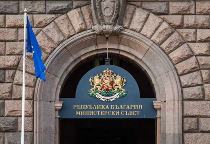 Високопоставени източници от МС разкриха кой от тримата министри в оставка ще запази поста си