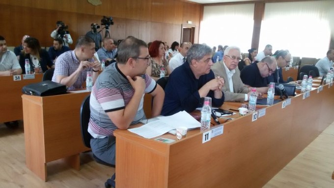 Шумен: Извънредната сесия на Общинския съвет по проблемите на ВиК - Шумен не се състоя