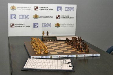 Спорт: Веселин Топалов започна с реми участието си в „Шамкир Чес“