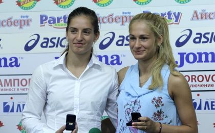 Сестри Стоеви с нов рекорд в световната
ранглиста