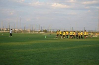 Вирус тръшна играч на Ботев преди дербито