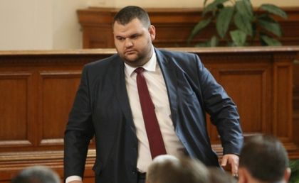 Пеевски пак намесен във фалшива новина