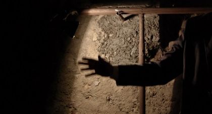 Сгащиха обирджия пред 4 разбити мазета