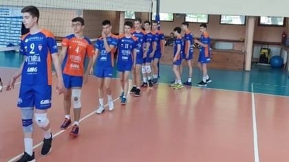 Виктория Волей стартира срещу Люлин във финалите при кадетите