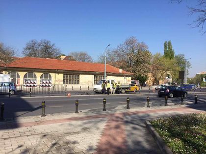 Шофьори, бъдете внимателни! Сменят разделителна ограда на 