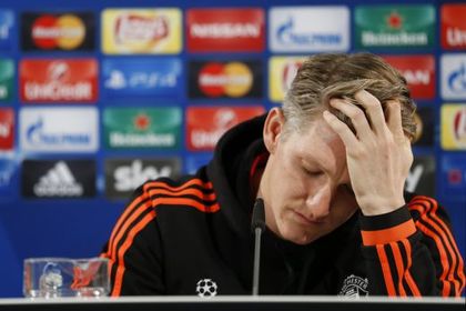Наказаха Швайнщайгер за три мача