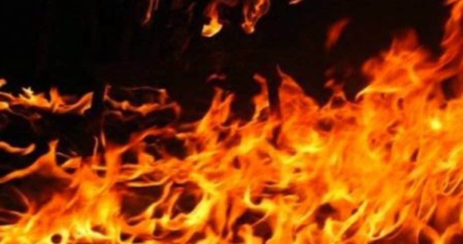 69-годишен мъж пострада при пожар в изоставена къща в Аксаково