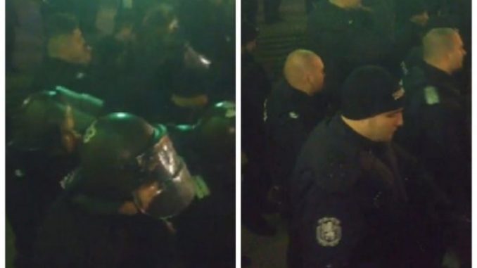 Полицаите свалиха каски в знак на солидарност към протеста в Перник!
