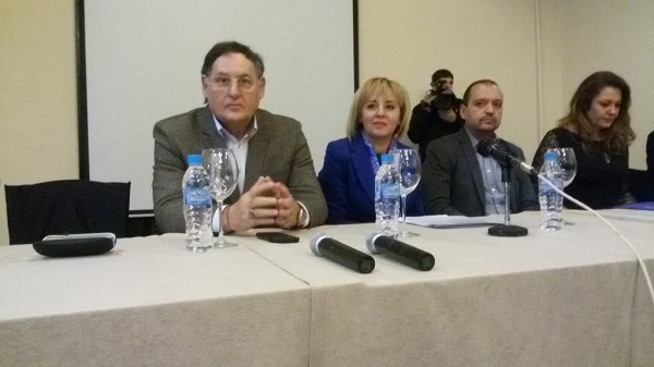 Омбудсманът Мая Манолова: Ще депозирам конституционна жалба срещу текстове от закона за ВиК услугите, с която ще атакувам формирането на цената на водата
