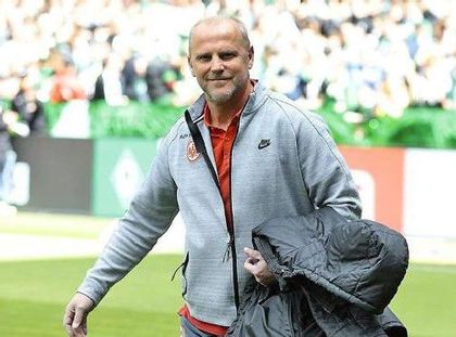 Осем кандидати за нов треньор на Хановер