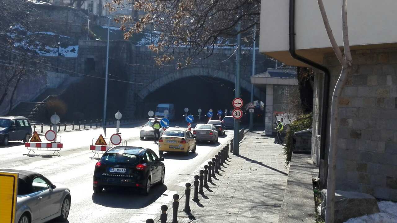 Затварят за 10 нощи тунела в Пловдив за ремонт и боядисване